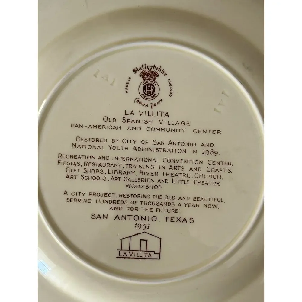 Crown Devon Staffordshire 1951 SAN ANTONIO TEXAS Plate Multicolor 10